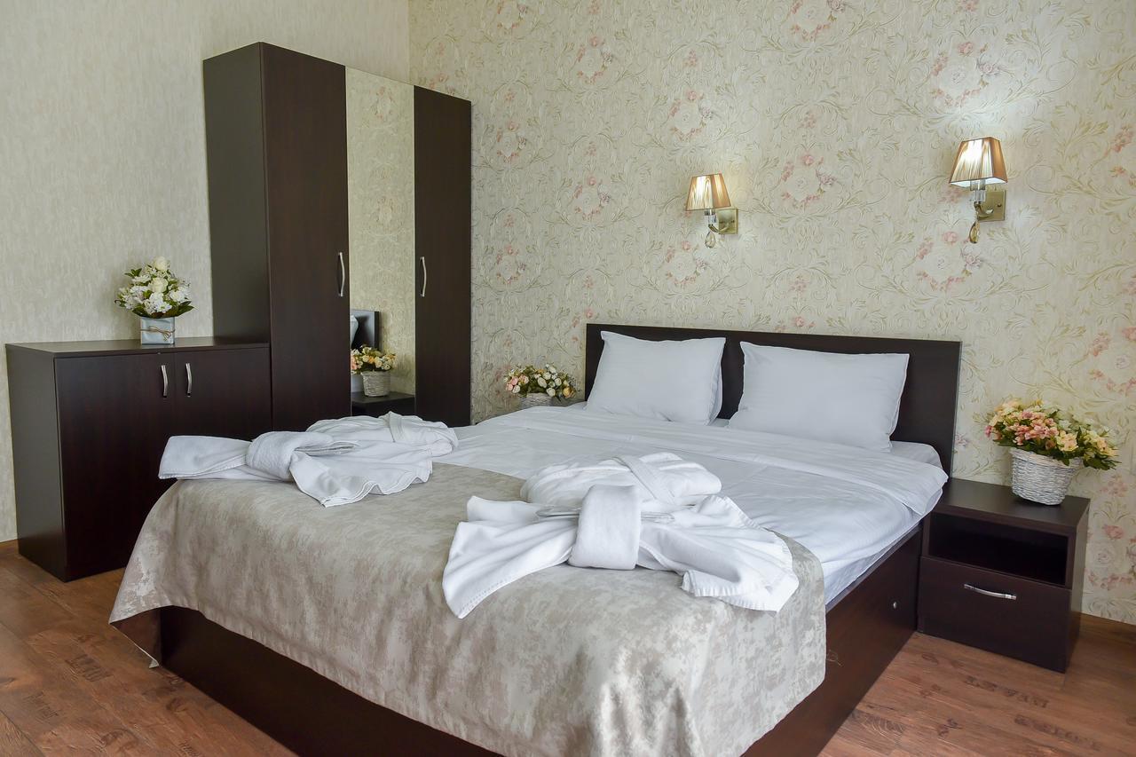Marialuis Hotel Tiflis Exterior foto